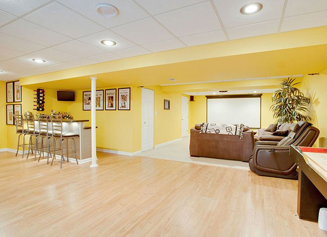 Sơn nội thất màu vàng kem mang lại cảm giác không gian rộng rãi hơn