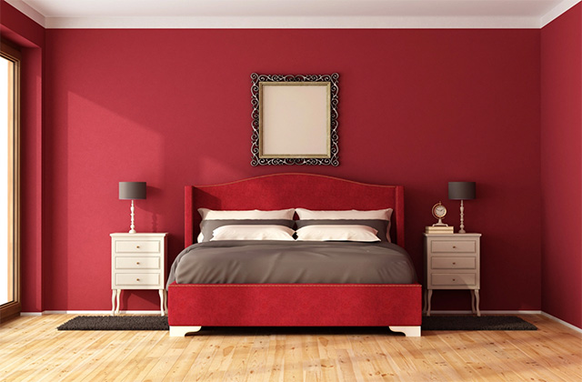 Phòng ngủ sử dụng tone màu đỏ Renaissance Red