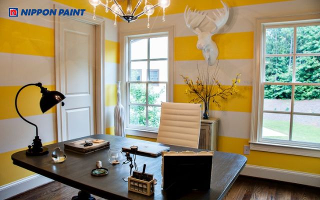 Mẫu phòng làm việc sơn màu vàng hợp với gia chủ sinh năm 1968