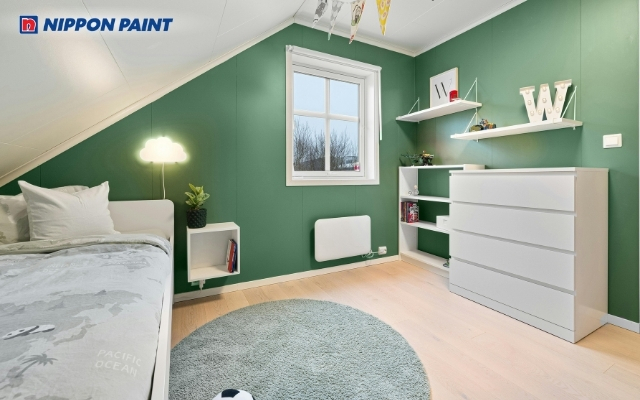 Màu xanh sẽ tạo điểm nhấn dịu nhẹ, giúp không gian ngủ cân bằng sinh khí