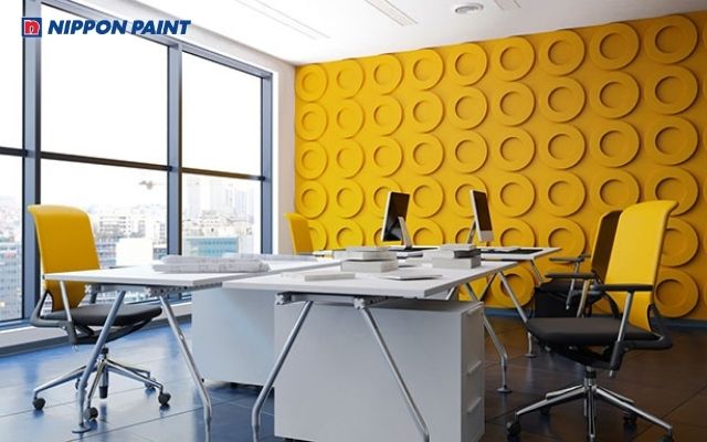 Phòng làm việc vàng trắng nhẹ nhàng, tạo cảm giác thoải mái khi làm việc