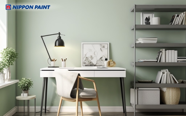 Xanh lá nhạt kết hợp trắng ngà giúp không gian đọc sách sáng sủa và dễ tập trung