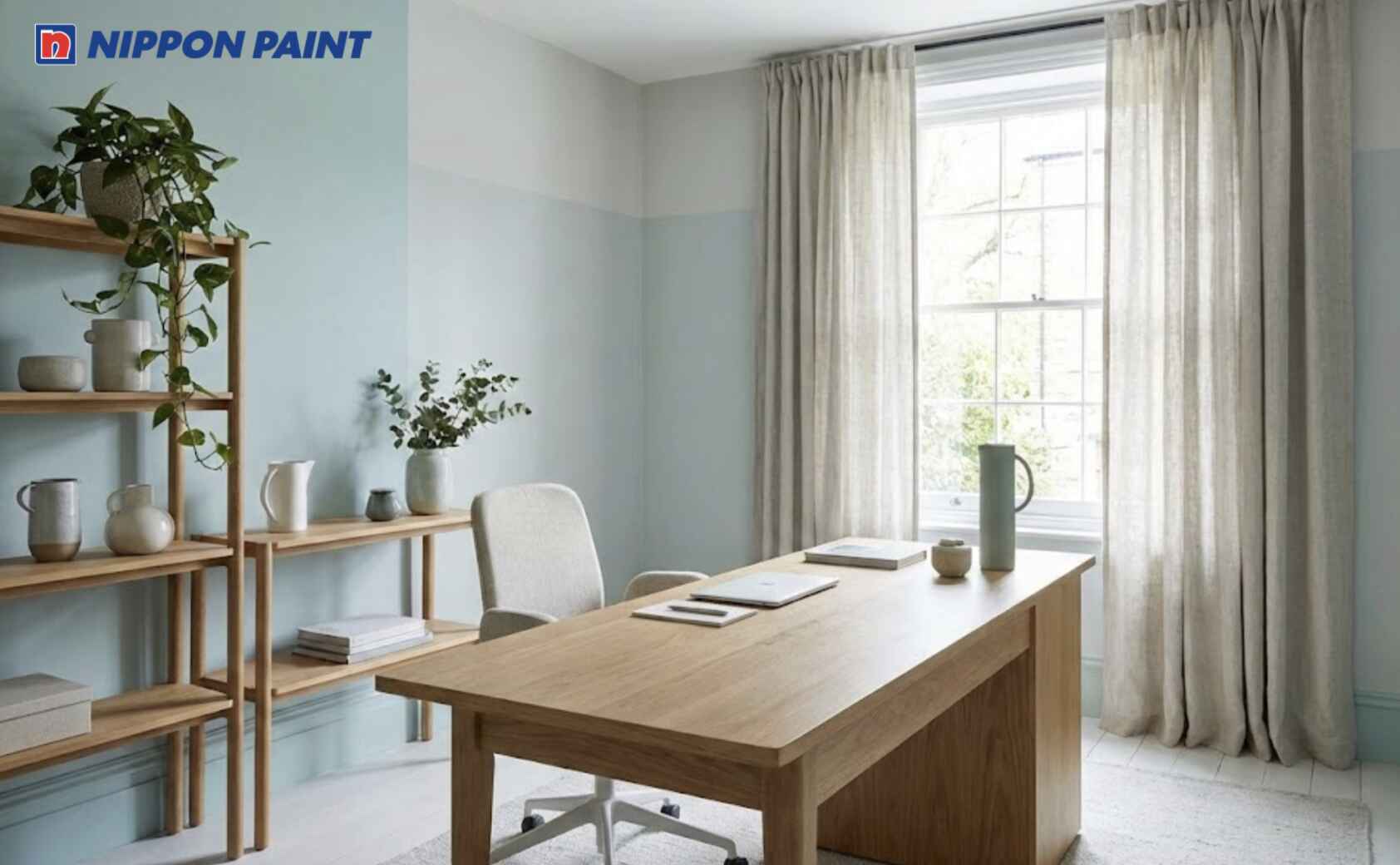 Gam xanh nhạt kết hợp xám sáng giúp phòng làm việc ổn định năng lượng, phù hợp Bính Tý 1996