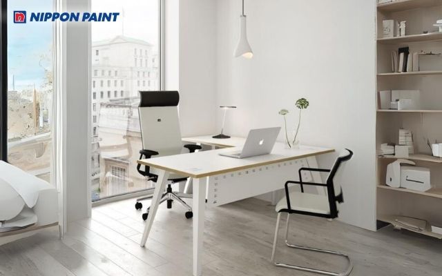 Phòng làm việc trắng tinh gọn, giúp không gian sáng thoáng và dễ tập trung