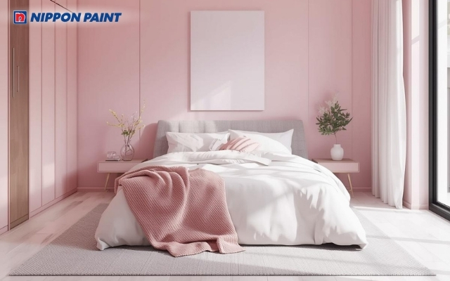 Sắc hồng đào dịu nhẹ giúp gia chủ dễ đi vào giấc ngủ tốt hơn