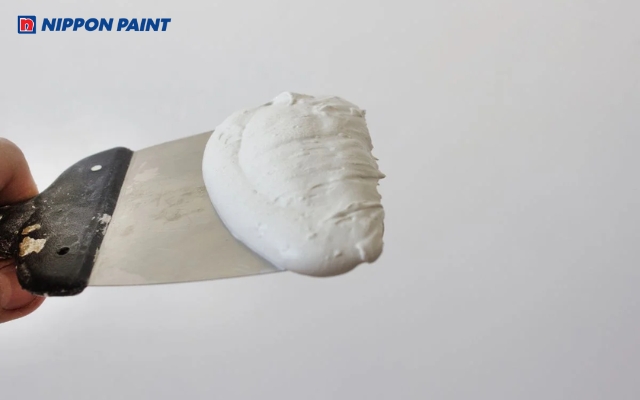 Ưu tiên chọn loại bột trét có độ dẻo mịn cao