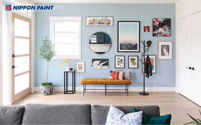 Màu xanh da trời phối rèm trắng tạo sự đồng điệu, lịch lãm và thu hút vượng khí