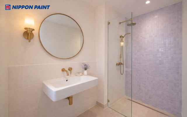 Sắc tím nhẹ nhàng mang lại vẻ đẹp lãng mạn cho không gian phụ