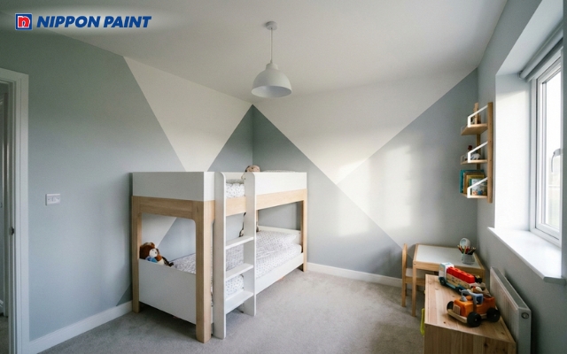 Bức tường màu xám nhạt sẽ tạo chiều sâu, giúp bé dễ dàng đi vào giấc ngủ