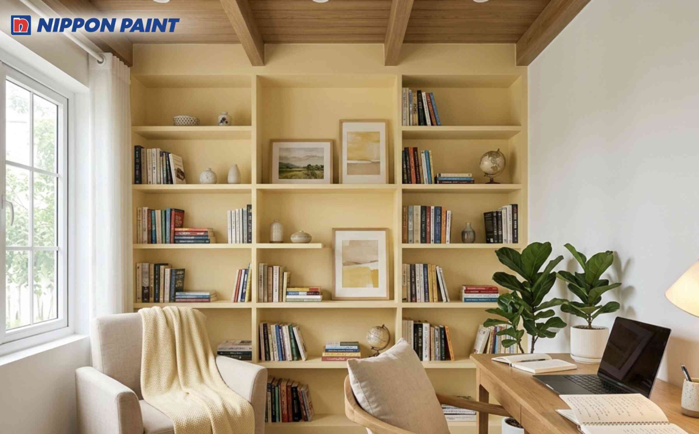 Sơn tường trắng xám phối nội thất vàng nhạt tạo không gian học tập sáng sủa