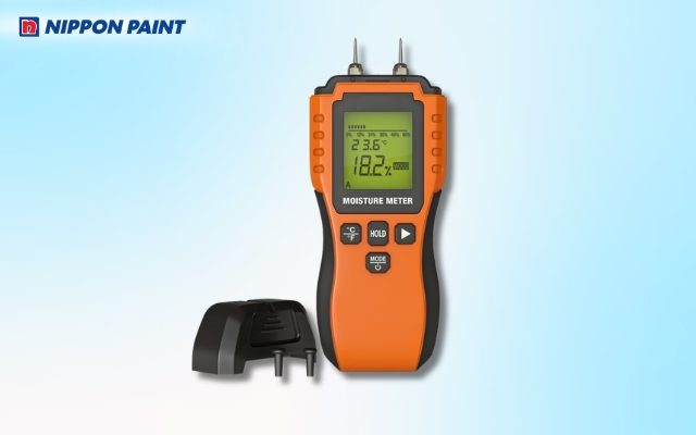 Khi tiến hành sơn trực tiếp lên bề mặt tường, độ ẩm tiêu chuẩn phải đạt ngưỡng dưới 16%