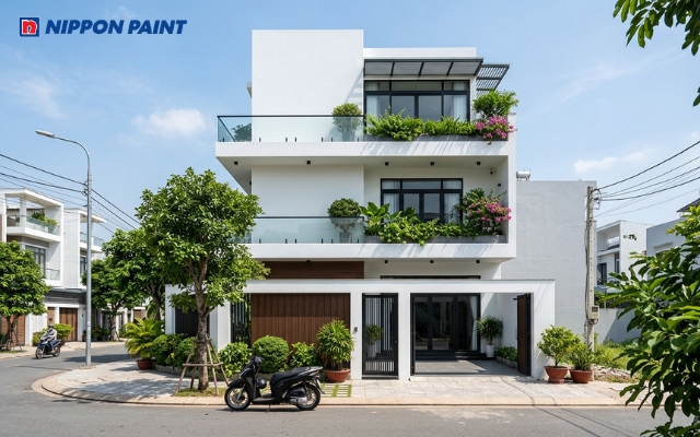 Màu trắng luôn là một trong những lựa chọn màu sơn mặt tiền nhà đẹp nhất