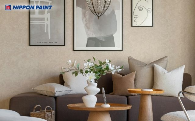 Phối màu nâu sữa trong phòng khách giúp không gian hài hòa và dễ kết nối