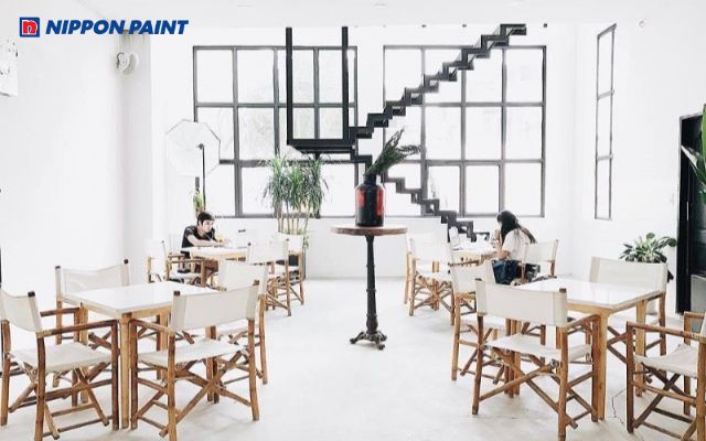 Thiết kế quán cà phê hiện đại với màu White