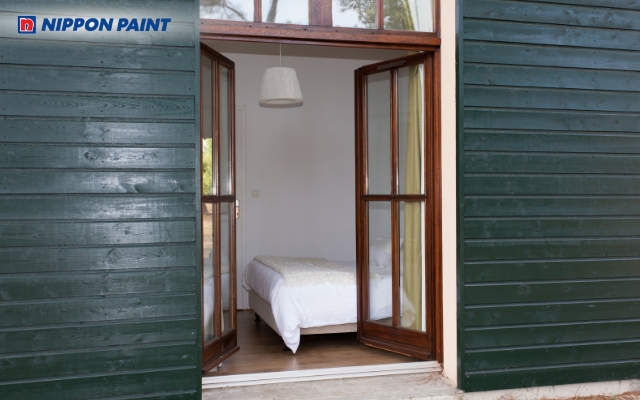 Mẫu 22: Cửa sổ nhôm kính vân gỗ mang vẻ tinh tế, ấm áp và cảm giác gần gũi như gỗ tự nhiên