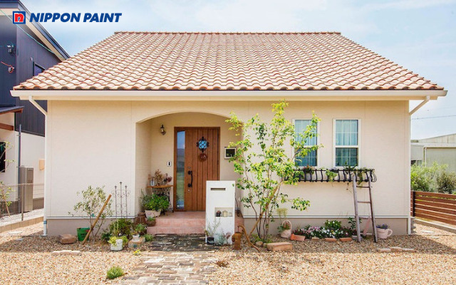 Mẫu 16: Nhà sơn màu be toát lên vẻ tinh tế và sang trọng