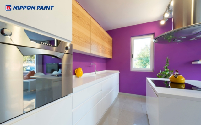 Phòng bếp sơn màu tím oải hương lãng mạn, mang lại cảm giác bình yên