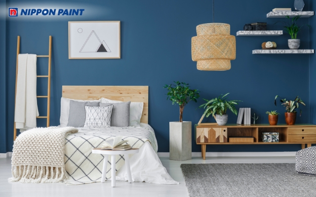 Phòng ngủ cho bé trai màu xanh dương đậm tạo cảm giác tràn đầy năng lượng 