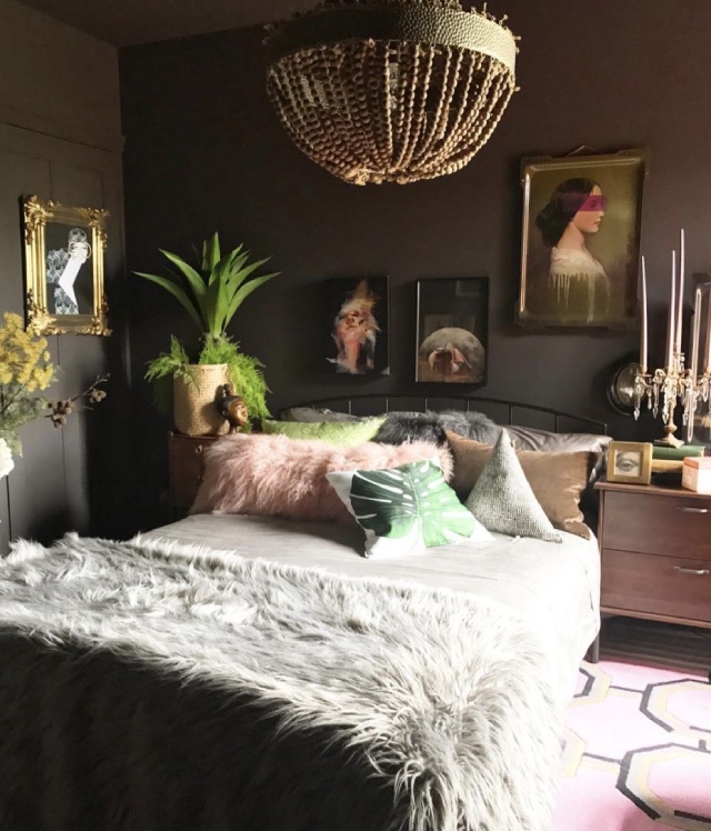 Sơn màu nâu đất NP PRO 0570 nên được sử dụng cho những phòng ngủ có kích thước vừa và nhỏ