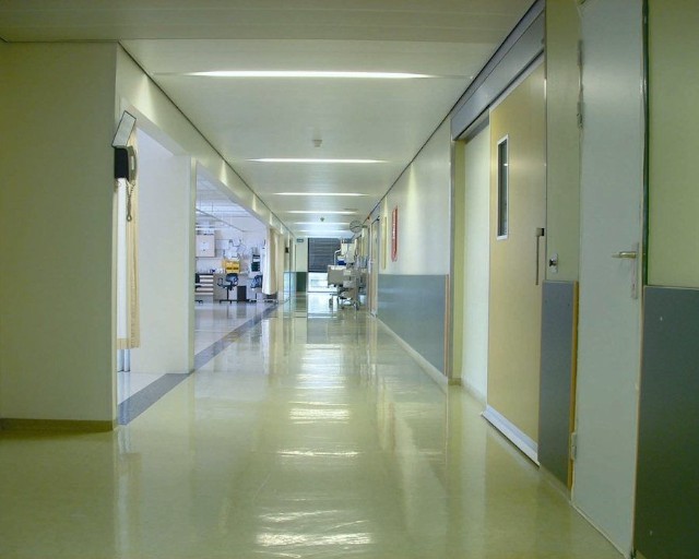 Thiết kế màu sơn tường bệnh viện cho không gian công cộng với màu Green Draft (NP BGG 1628P)