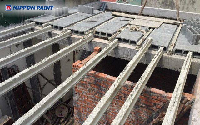 Quy trình thi công trần nhà bê tông cần kết cấu cốt thép chắc chắn