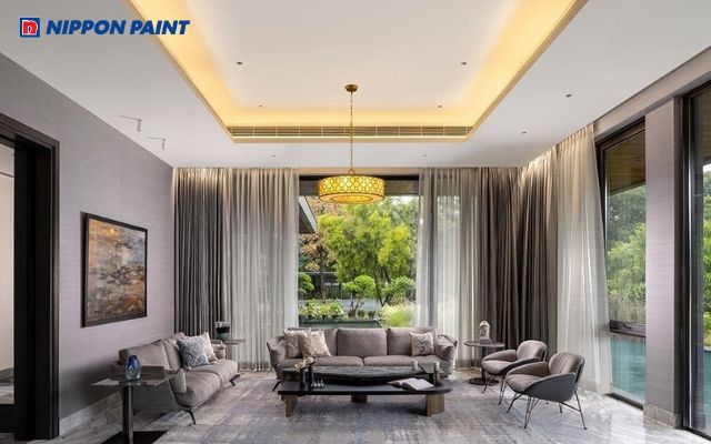 Gam màu trắng sáng của trần bê tông phù hợp với không gian sống hiện đại, đẳng cấp