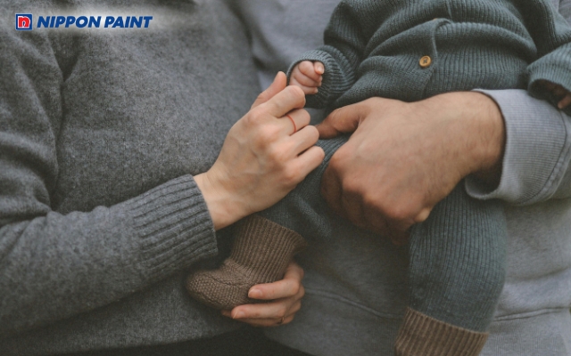 Màu xám phản ánh sự ổn định và trưởng thành trong các mối quan hệ tình cảm