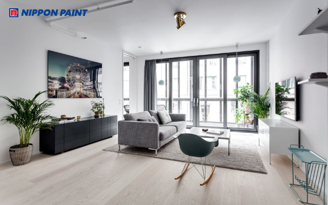 Trắng bạc tượng trưng kim loại quý, nâng cao uy tín và sự trang trọng cho nhà