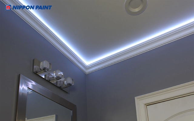 Phào chỉ là những đường gờ hoặc thanh trang trí chạy dọc phần tiếp giáp giữa tường và trần nhà