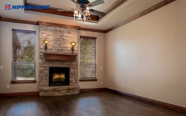 Phào chỉ màu nâu trầm sẽ khiến cho không gian thêm ấm áp