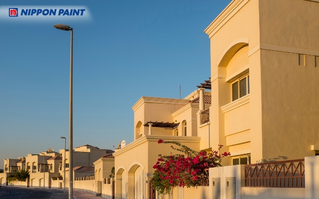 Sơn vàng quý phái cho biệt thự