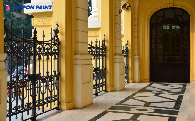 Hàng rào mang phong cách Đông Dương đang dần được ưa chuộng trở lại