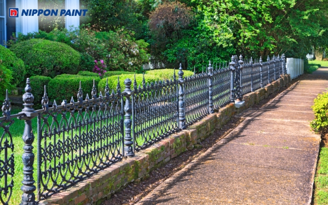 Màu xanh lam tạo cảm giác yên bình, mát mắt và là lựa chọn lý tưởng cho gia chủ mệnh Mộc