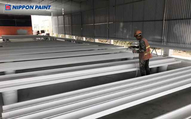 Sơn chống rỉ chịu nhiệt bảo vệ kim loại trong nhiều công trình và ngành công nghiệp