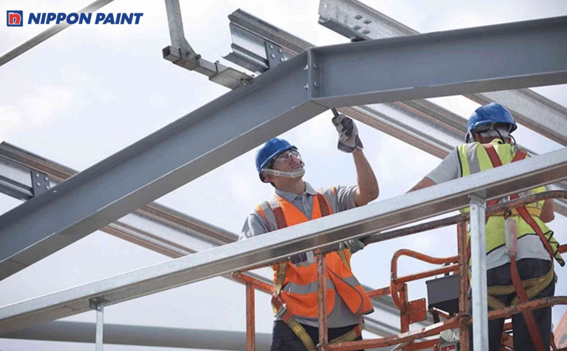 Sơn chống cháy có cơ chế bảo vệ thụ động, kéo dài thời gian an toàn cho công trình