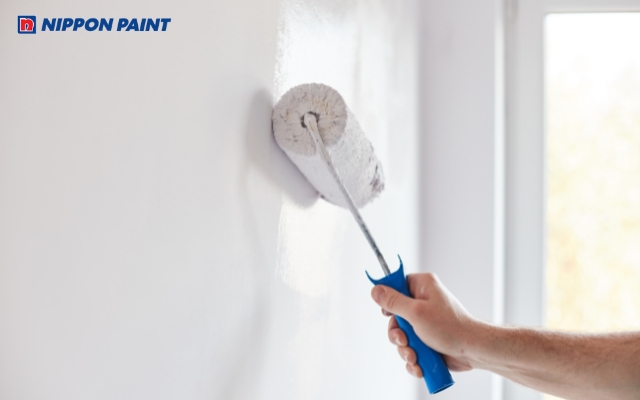 Sơn Nippon WeatherGard Hitex phù hợp để chống thấm tường đứng