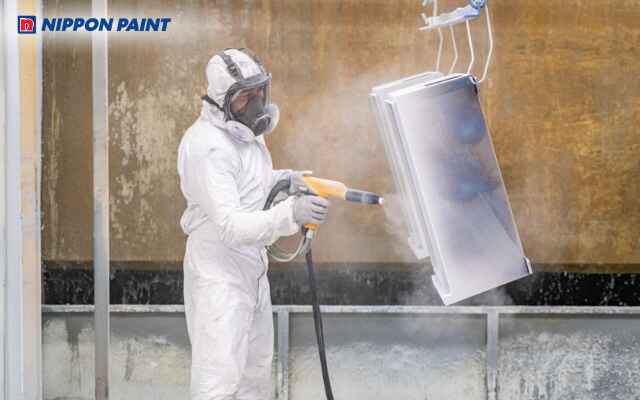 Sơn công nghiệp Alkyd bám dính tốt, bền màu, chống ẩm, nấm mốc và dễ sử dụng