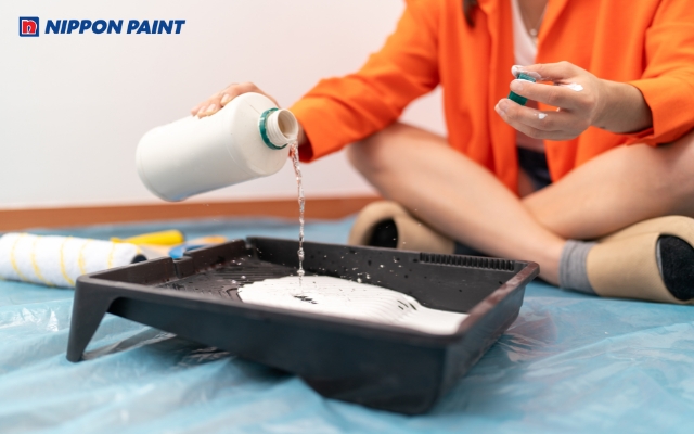 Pha loãng sơn lót chống kiềm