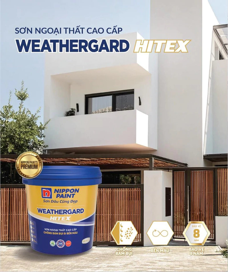 Khi chọn giữa các dòng trên, gia chủ nên xem xét mức độ nắng mưa, yêu cầu về độ bóng, nguy cơ bám bụi và tình trạng tường