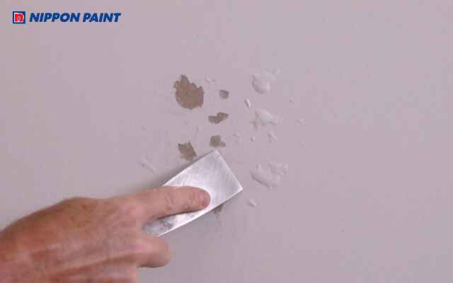 Chú ý xử lý triệt để những khu vực bắt đầu có hiện tượng phồng rộp