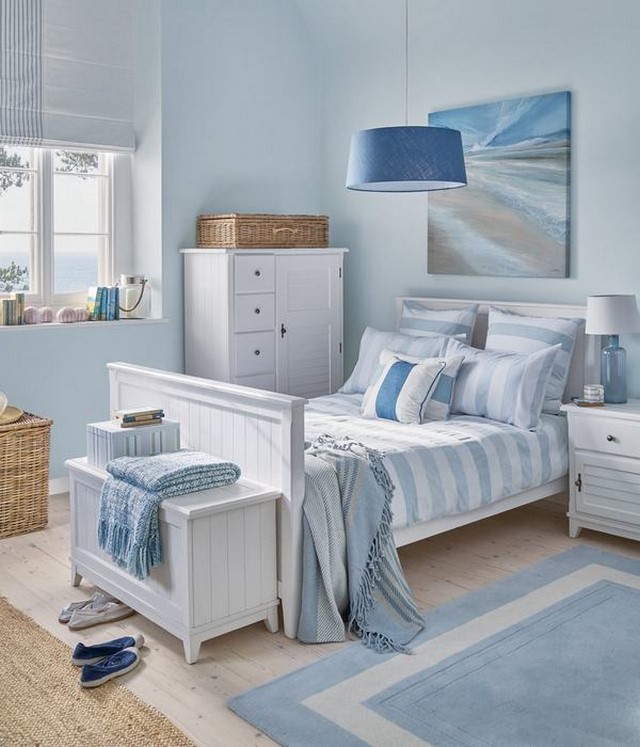 Phòng ngủ màu xanh dương pastel được sơn bởi dòng sản phẩm cao cấp Matex của Nippon Paint