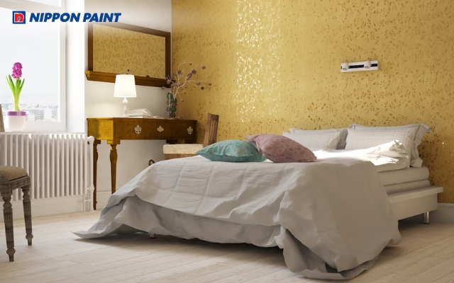 Sắc vàng ánh kim tinh tế làm không gian tối giản trở nên ấm áp và dễ chịu