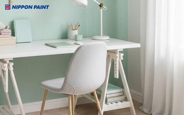 Màu xanh ngọc bích tạo nên không gian làm việc thoáng đãng, giúp tăng cường tập trung