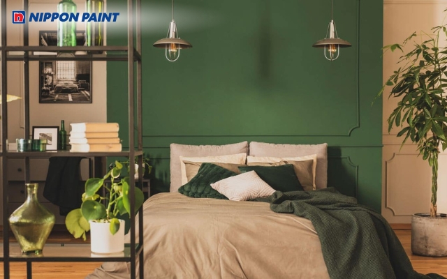 Phòng ngủ màu xanh rêu nhạt giúp tinh thần thư thái và dễ ngủ hơn