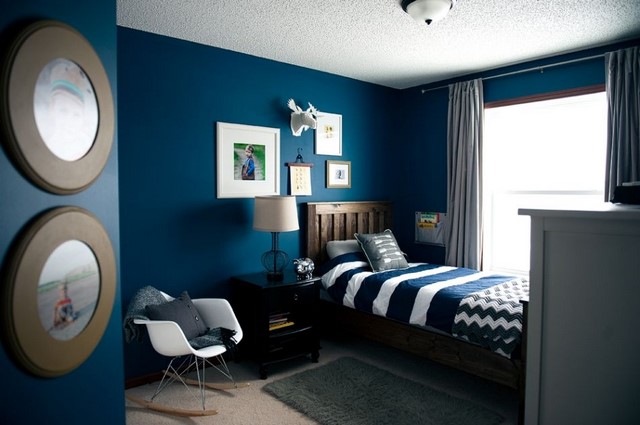 Phòng ngủ màu xanh denim