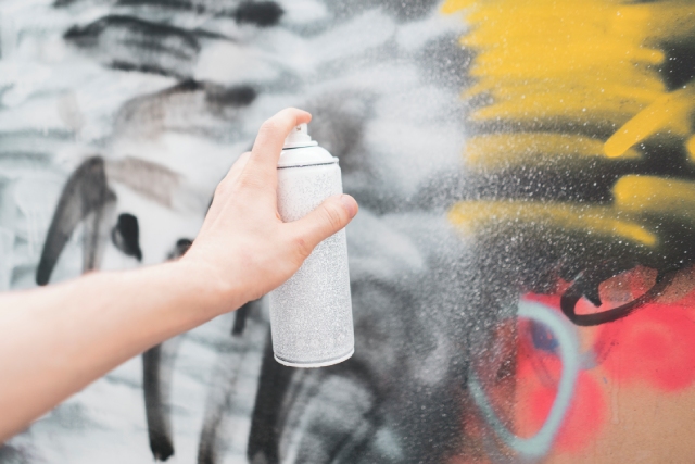 Sơn xịt có thể bảo vệ tốt các bề mặt, làm tăng tuổi thọ của sản phẩm