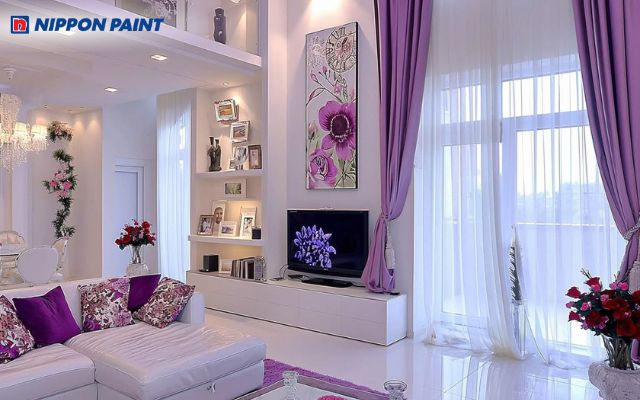 Tím kết hợp trắng tạo nên vẻ đẹp nhẹ nhàng, tinh tế