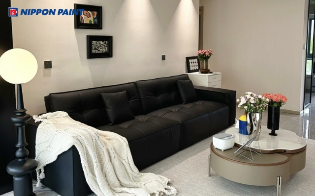 Phối màu Đen huyền bí cho các chi tiết bàn ghế tạo sự sang trọng