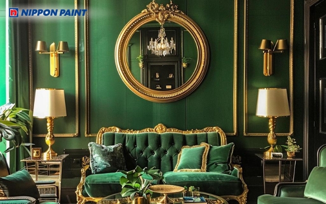 Tường nhà màu xanh lá phối phụ kiện vàng ánh kim mang lại cảm giác ấm áp và tinh tế