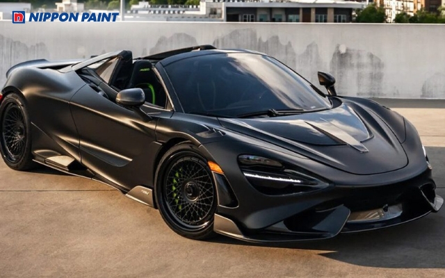 Màu đen đại diện cho quyền lực cá tính và vẻ đẹp thời thượng